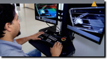 Sicurezza, postazione dello scanner raggi-x per controllo pacchi