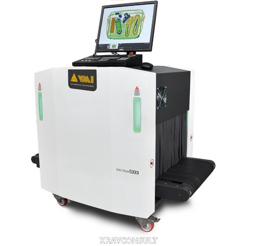 Sicurezza, postazione dello scanner raggi-x per controllo bagagli Sicurezza, postazione dello scanner raggi-x per controllo pacchi