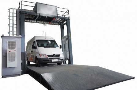 Sicurezza Cargo per verifica di auto e mezzi